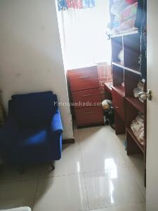 Apartamento de 3 alcobas en venta en El Rincon, Medellín, 65 m² · foto 12 de 13