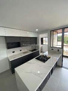 Apartamento en venta en Estadio, Medellín · foto 3 de 20