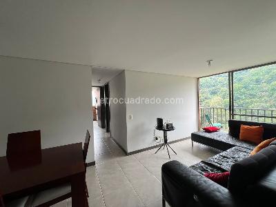 Apartamento en venta en Rodeo Alto, Medellín · foto 4 de 11