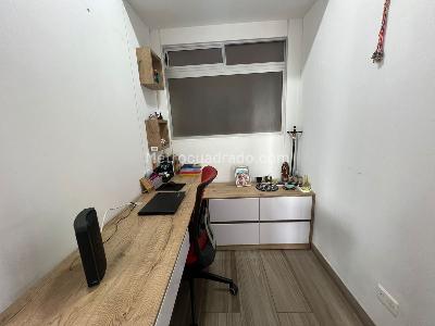 Apartamento de 3 alcobas en venta en Calasanz, Medellín, 93 m² · foto 12 de 15