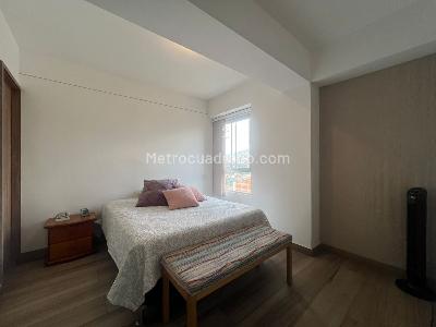 Apartamento de 3 alcobas en venta en Calasanz, Medellín, 93 m² · foto 6 de 15