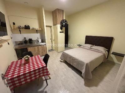 Apartamento de 3 alcobas en venta en Laureles, Medellín, 129 m² · foto 3 de 6