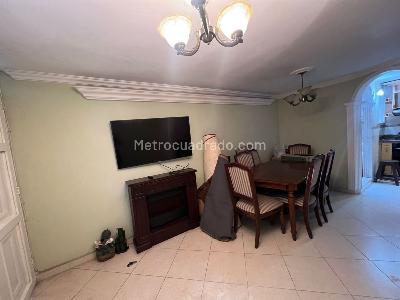Apartamento en venta en La Mota, Medellín · foto 4 de 10