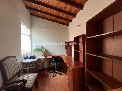 Apartamento en venta en La Mota, Medellín · foto 7 de 10