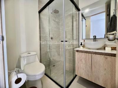 Apartamento de 2 alcobas en venta en La America, Medellín, 74 m² · foto 10 de 10
