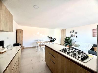 Apartamento de 2 alcobas en venta en La America, Medellín, 74 m² · foto 4 de 10