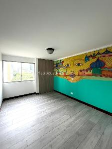 Apartamento de 4 alcobas en venta en Laureles, Medellín, 161 m² · foto 13 de 16