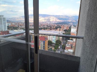 Apartamento de 3 alcobas en venta en Los Alpes, Medellín, 74 m² · foto 8 de 19