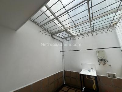Apartamento de 3 alcobas en arriendo en San Bernardo, Medellín, 90 m² · foto 14 de 14