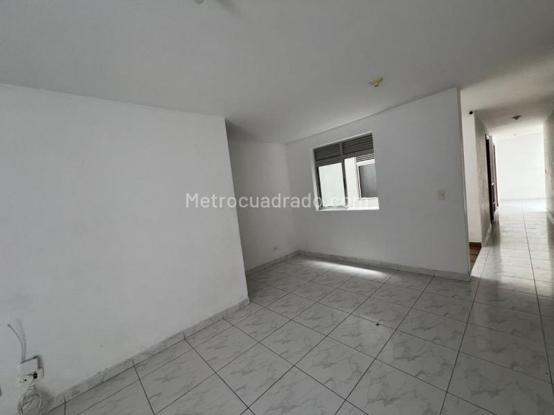 3BR Apartment in San Bernardo (90 m²) - 3