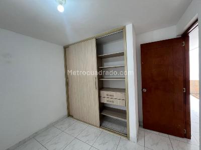 Apartamento de 3 alcobas en arriendo en San Bernardo, Medellín, 90 m² · foto 8 de 14