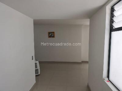 Apartamento de 4 alcobas en venta en Simon Bolivar, Medellín, 158 m² · foto 13 de 20