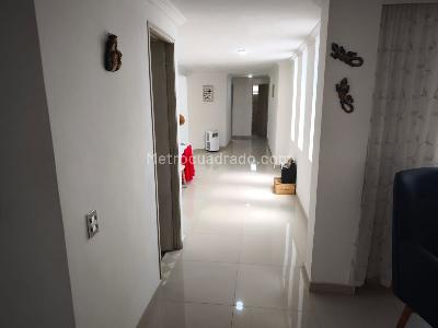 Apartamento de 4 alcobas en venta en Simon Bolivar, Medellín, 158 m² · foto 3 de 20