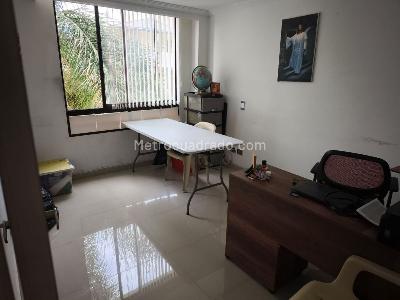 Apartamento de 4 alcobas en venta en Simon Bolivar, Medellín, 158 m² · foto 9 de 20