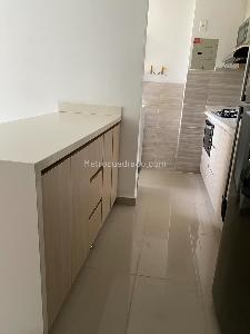 Apartamento en venta en Loma De Los Bernal, Medellín · foto 3 de 13