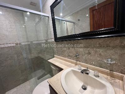 Apartamento de 3 alcobas en arriendo en Laureles Las Acacias, Medellín, 85 m² · foto 9 de 13