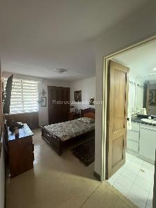 Apartamento de 3 alcobas en venta en Laureles, Medellín, 117 m² · foto 14 de 20
