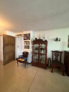 Apartamento de 3 alcobas en venta en Laureles, Medellín, 117 m² · foto 3 de 20