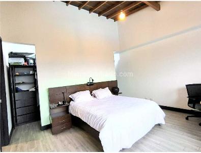 Apartamento de 2 alcobas en venta en Malibu, Medellín, 79 m² · foto 9 de 19