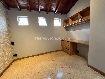 Apartamento de 4 alcobas en venta en Conquistadores, Medellín, 160 m² · foto 15 de 20