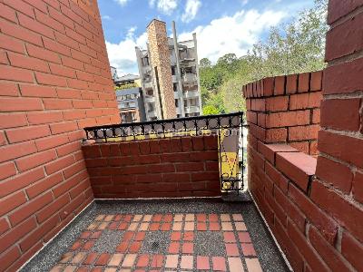 Apartamento de 4 alcobas en venta en Conquistadores, Medellín, 160 m² · foto 4 de 20