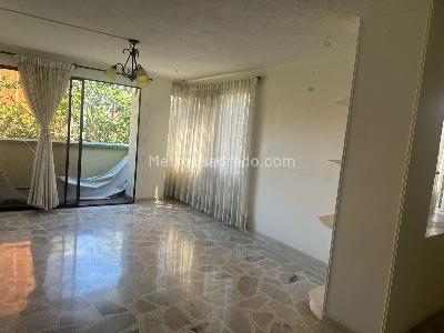 Apartamento de 4 alcobas en venta en Laureles, Medellín, 160 m² · foto 4 de 20