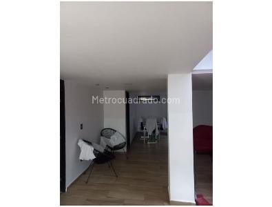 Casa de 4 alcobas en venta en Laureles, Medellín, 140 m² · foto 9 de 9