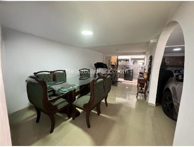 Casa de 4 alcobas en venta en Aliadas, Medellín, 170 m² · foto 11 de 17