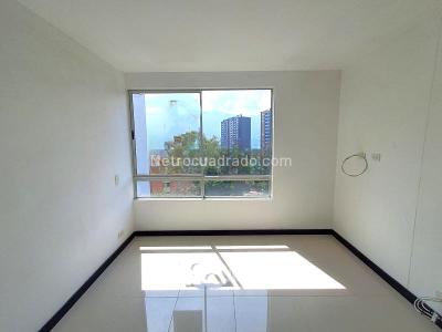 Apartamento en venta en Loma De Los Bernal, Medellín · foto 10 de 18
