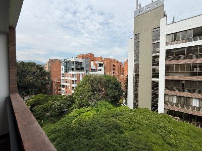 Apartamento en venta en Laureles, Medellín · foto 11 de 14