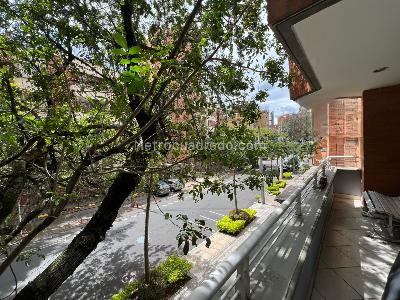 Apartamento de 3 alcobas en venta en Laureles, Medellín, 176 m² · foto 15 de 20