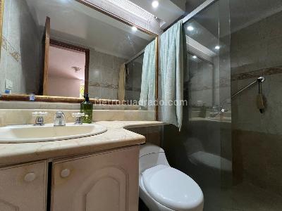Apartamento de 3 alcobas en venta en Laureles, Medellín, 176 m² · foto 20 de 20