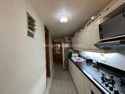 Apartamento de 3 alcobas en venta en Laureles, Medellín, 176 m² · foto 5 de 20