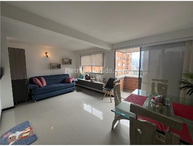 Apartamento de 3 alcobas en venta en San Jose, Sabaneta, 76 m² · foto 3 de 12