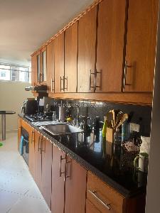 Apartamento de 3 alcobas en venta en Las Acasias, Medellín, 129 m² · foto 3 de 15