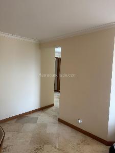 Apartamento de 3 alcobas en venta en Las Acasias, Medellín, 129 m² · foto 7 de 15
