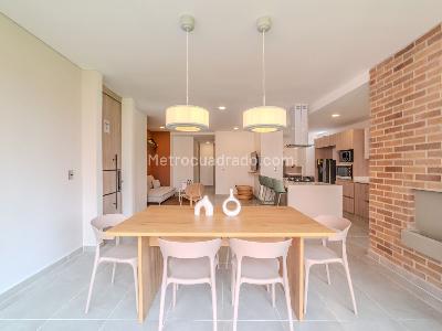Apartamento de 3 alcobas en venta en Conquistadores, Medellín, 115 m² · foto 3 de 20