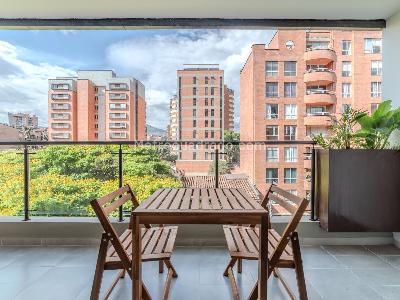 Apartamento de 3 alcobas en venta en Conquistadores, Medellín, 115 m² · foto 4 de 20