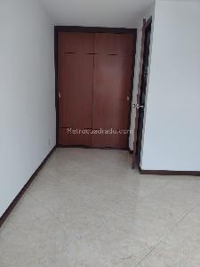 Apartamento de 3 alcobas en venta en Miravalle, Medellín, 63 m² · foto 10 de 19