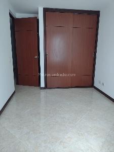 Apartamento de 3 alcobas en venta en Miravalle, Medellín, 63 m² · foto 12 de 19