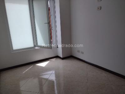 Apartamento de 3 alcobas en venta en Miravalle, Medellín, 63 m² · foto 8 de 19