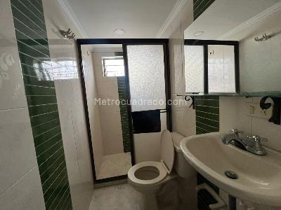 Casa de 5 alcobas en venta en La Gloria, Medellín, 221 m² · foto 20 de 20