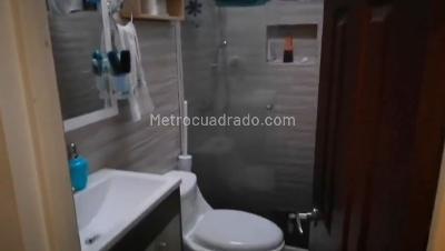 Casa de 4 alcobas en venta en Mallorca, Medellín, 210 m² · foto 13 de 13