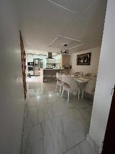 Casa de 4 alcobas en venta en Mallorca, Medellín, 210 m² · foto 3 de 13