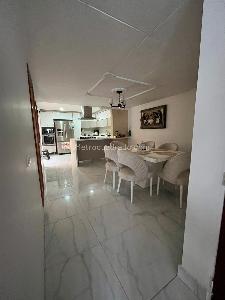 Casa de 4 alcobas en venta en Mallorca, Medellín, 210 m² · foto 7 de 13