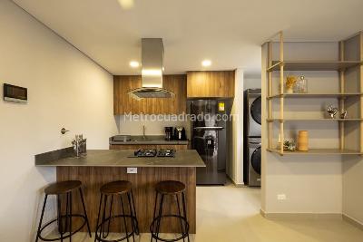 Apartamento de 3 alcobas en venta en Laureles, Medellín, 104 m² · foto 2 de 20