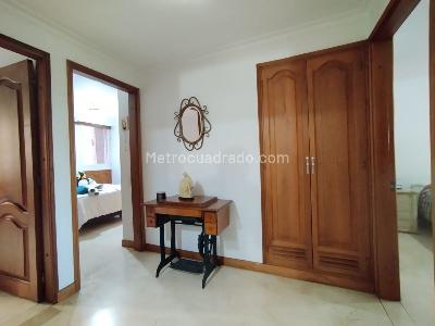 Apartamento de 3 alcobas en venta en Laureles, Medellín, 120 m² · foto 13 de 20