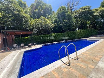 Casa de 3 alcobas en venta en La Mota, Medellín, 334 m² · foto 9 de 20