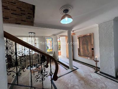 Casa de 3 alcobas en venta en La Mota, Medellín, 334 m² · foto 18 de 20