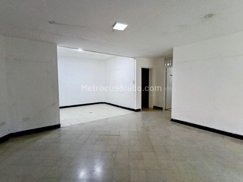 Local Comercial en Arriendo, Laureles, Medellín - Vista 3